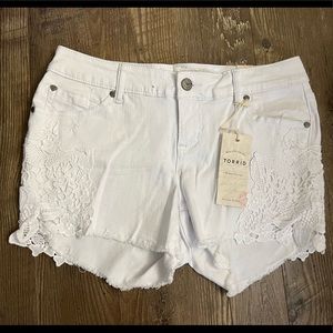 Torrid Crochet Short - White Size 10